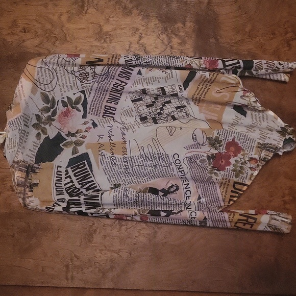 Graphic Long Sleeve Bodysuit - Picture 3 of 4